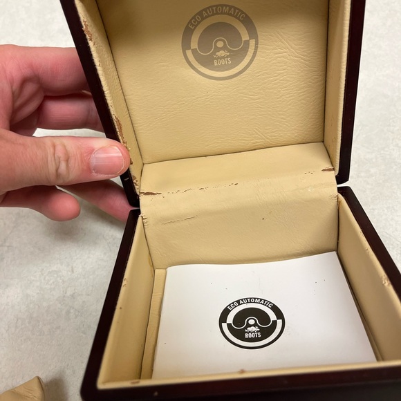 Roots Eco Automatic men’s silver watch ultra rare and new - Picture 5 of 9